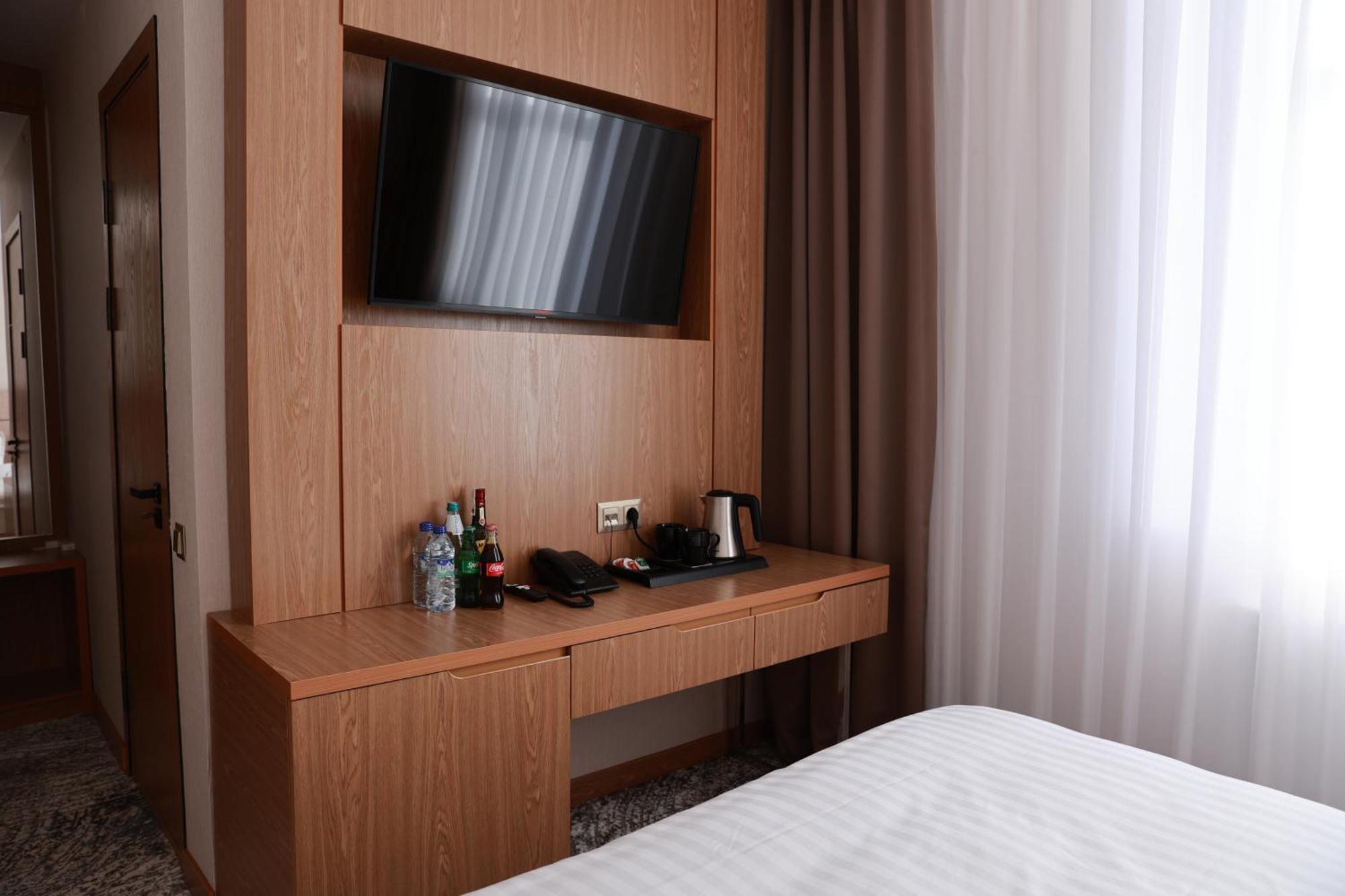 Damir Hotel นูกุส ภายนอก รูปภาพ