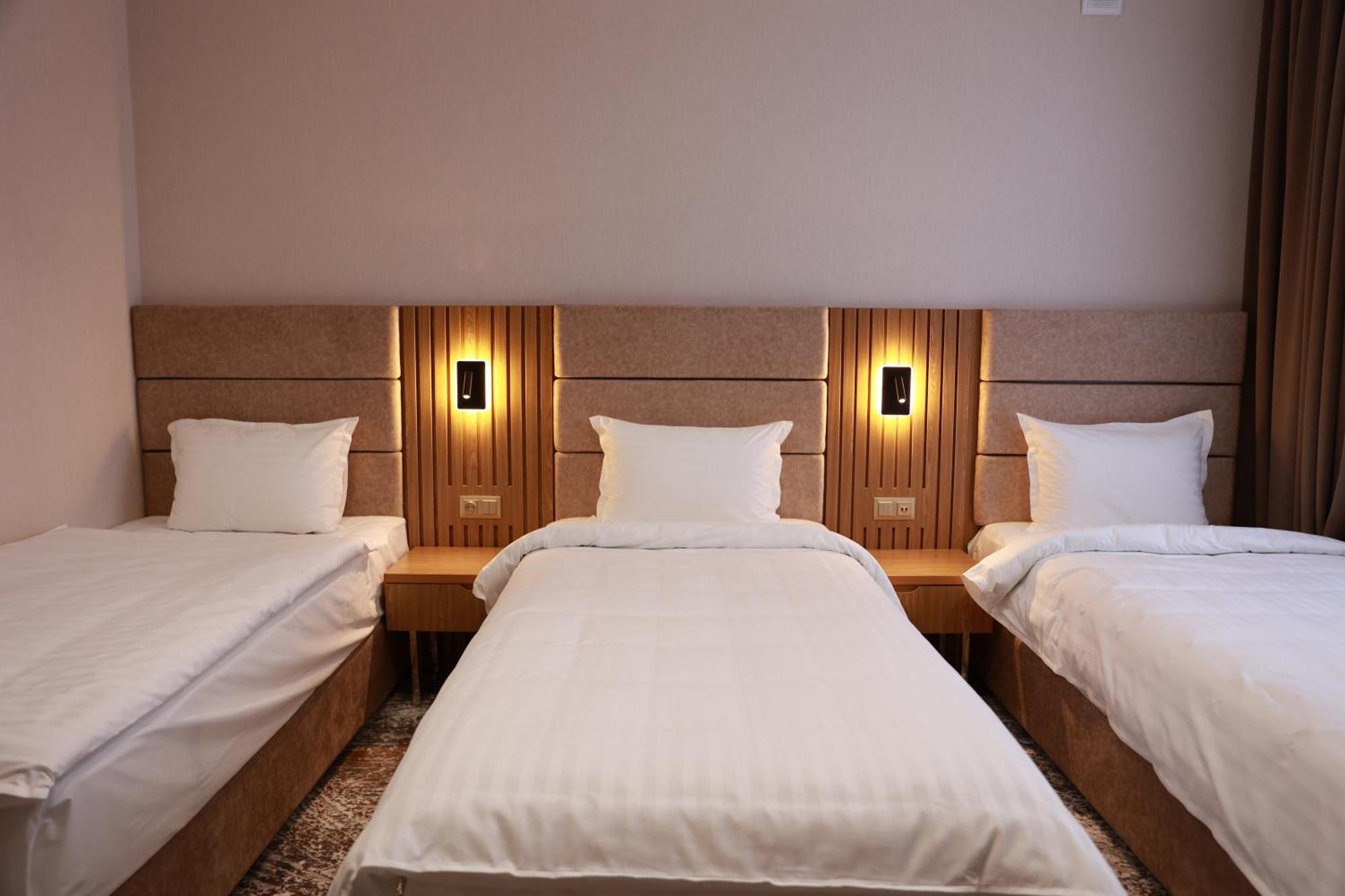 Damir Hotel นูกุส ภายนอก รูปภาพ